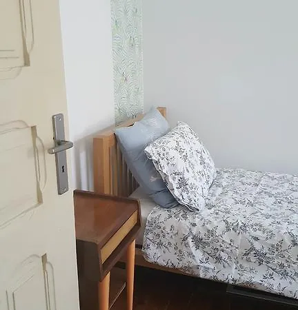 Charming Flat In Center Lisbon